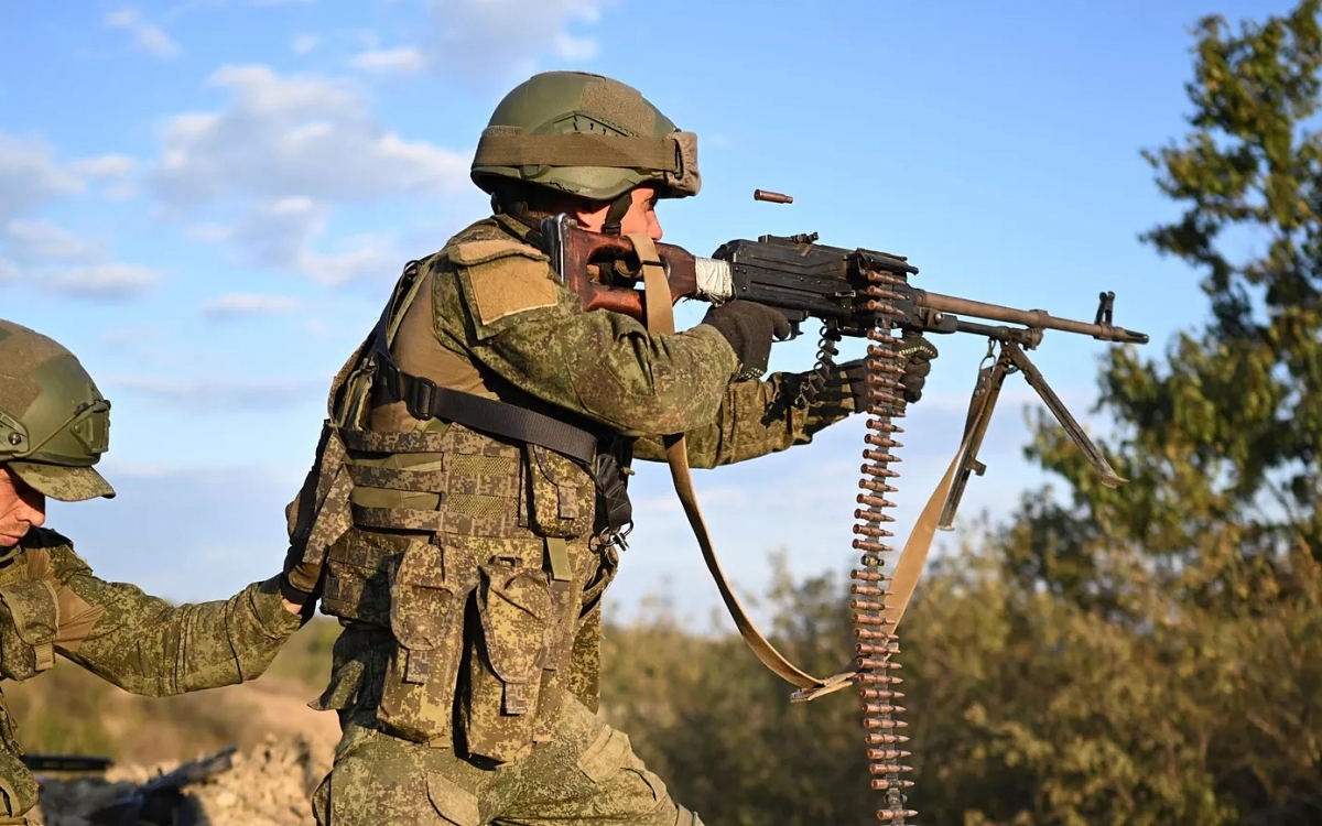 Tình hình Pokrovsk nguy ngập, binh sĩ Ukraine đối diện “nồi hầm” tử địa của Nga